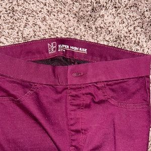 burgundy